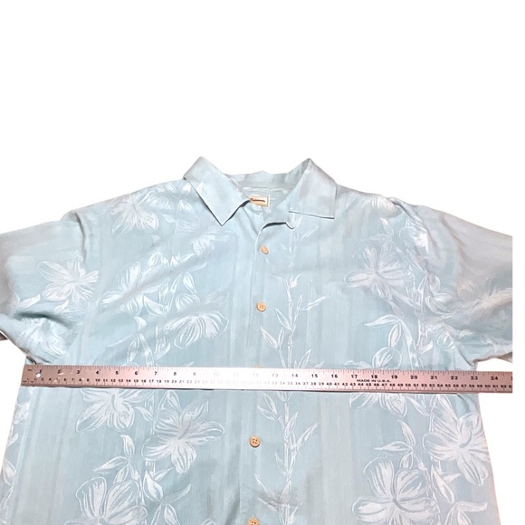 TOMMY BAHAMA 100% Silk Tropical Shirt MEDIUM - Picture 5 of 7